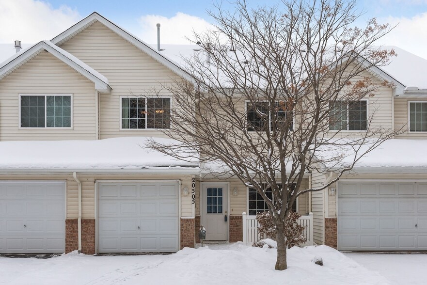 Front of house - 20505 Erin Ct