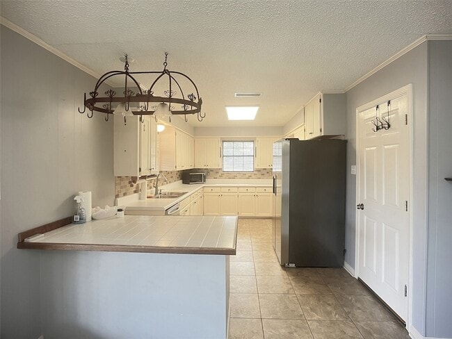 Building Photo - 6633 FM 36