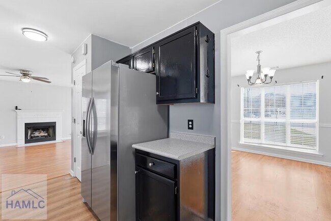 Building Photo - 22 Avocet Way