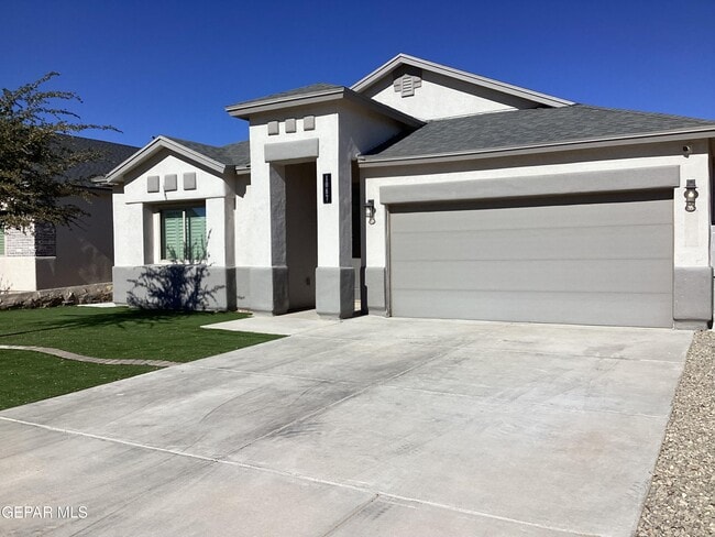 Building Photo - 1087 Brass Hl Ave