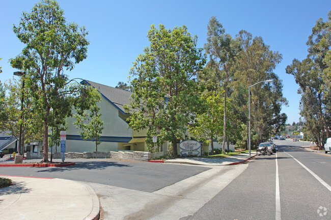 Primary Photo - Park Villas