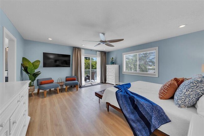 Building Photo - 4601 Bougainvilla Dr