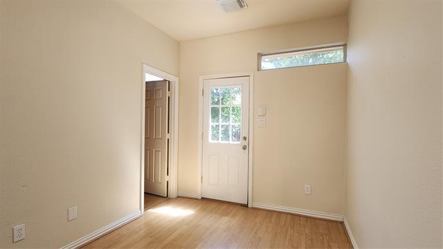 Building Photo - 329 Parkhurst Ln