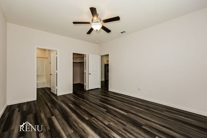Building Photo - 13328 Wysong Dr
