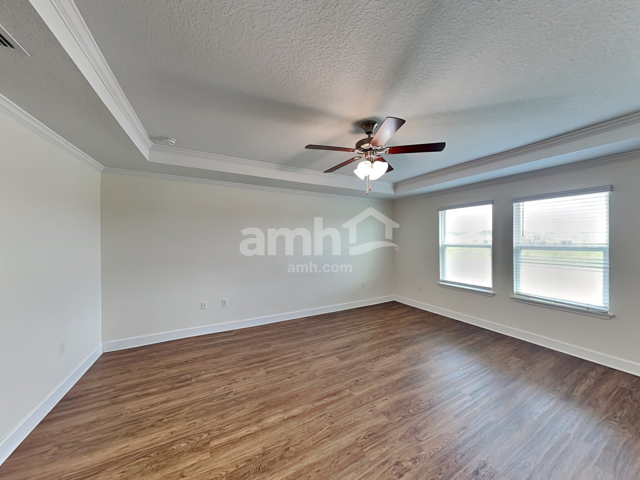 Building Photo - 4832 Reisswood Loop