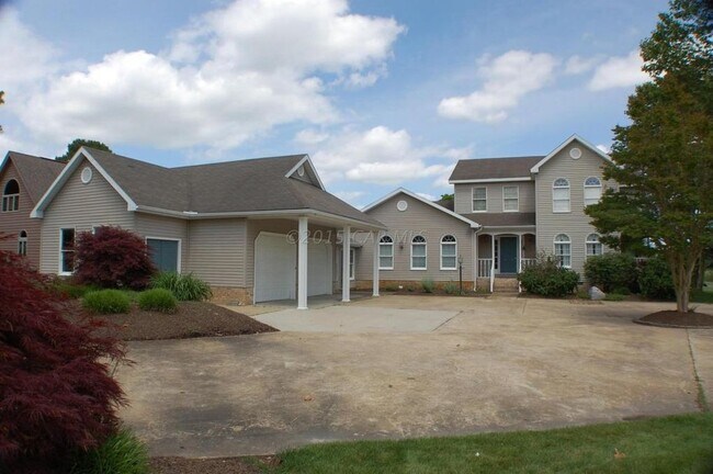 Building Photo - 3873 Green Hill Church Rd