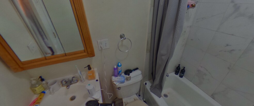 Building Photo - 41 Bay State Rd