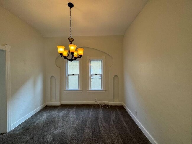 Building Photo - 2.0 bedroom in Los Angeles California 90048