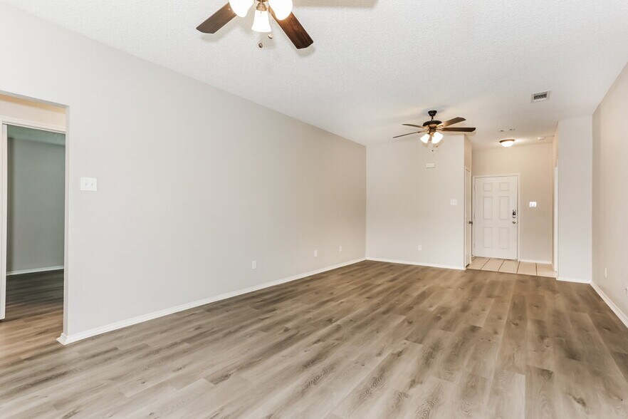 Building Photo - 2709 Brea Canyon Rd