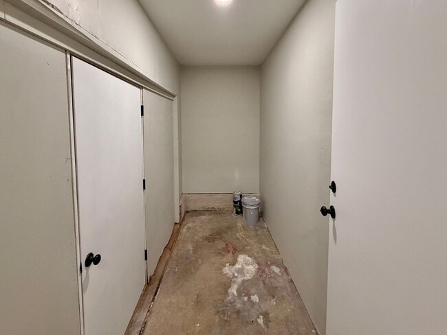 Building Photo - Newly Remodeled 3/2 Jenks Home