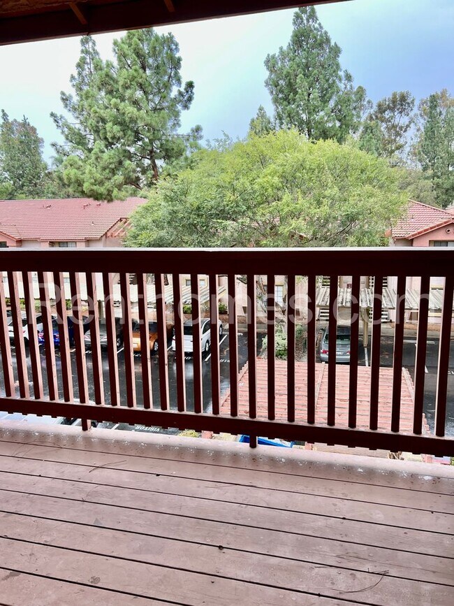 Building Photo - 12039 Alta Carmel Ct