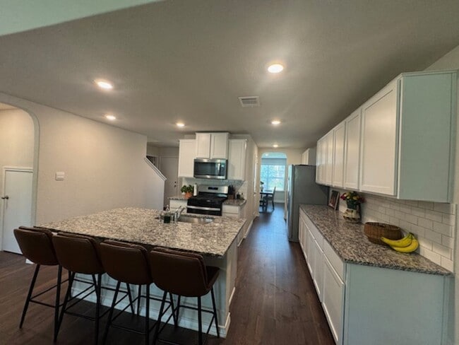 Building Photo - Spacious and Stylish, with over 2,500 sq ft Two-Story Home