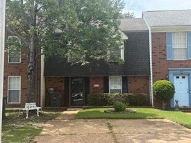 Building Photo - 3093 Littlefield Cv