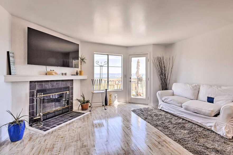 Building Photo - 169 Cleo Rand Ln