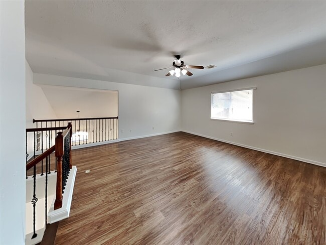 Building Photo - 2303 Cantabria Ln