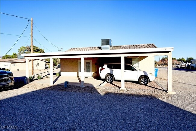 Building Photo - 5081 N Pioneer Way