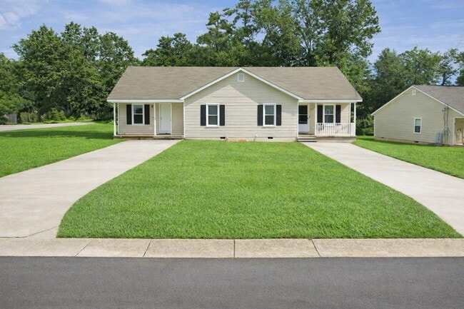 Building Photo - 598 Osborne Ct