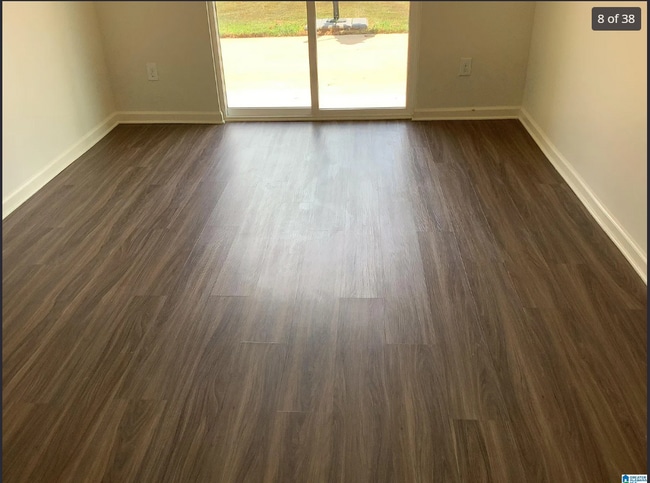 Building Photo - 516 Reading Ln