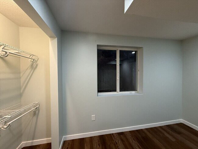 Building Photo - 7276 Tiger Dr
