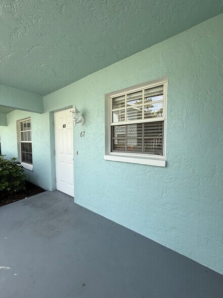 Building Photo - 28230 Pine Haven Way