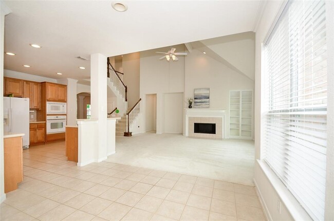 Building Photo - 3315 Alden Manor Ln