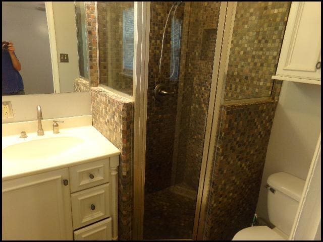 Building Photo - 9910 Brooks Ln