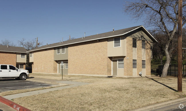 Primary Photo - Springdale Gardens Apartments