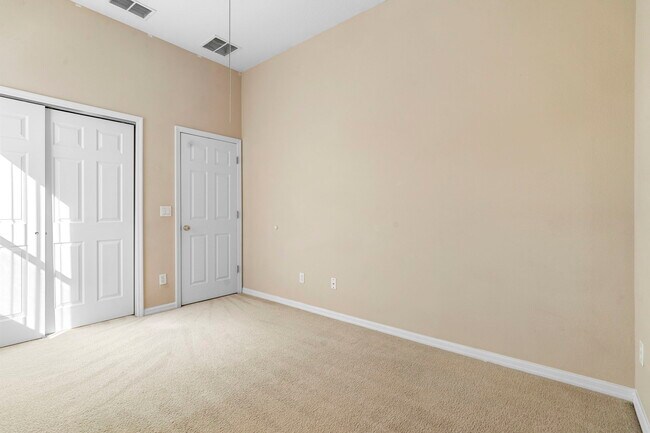 Building Photo - 2731 Sand Arbor Cir