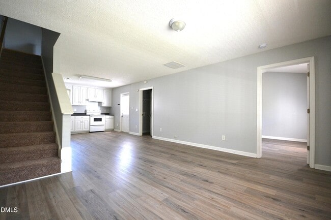 Building Photo - 17 Brantley Cir