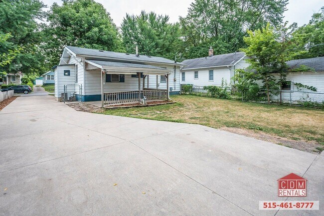 Building Photo - Ideally Located Ranch Home!