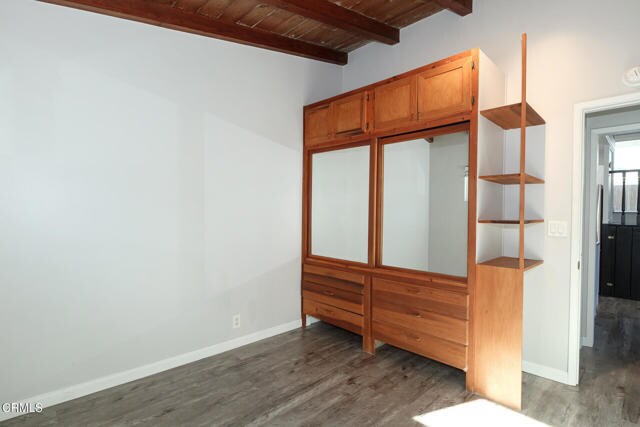 Building Photo - 288 Cahuenga Dr