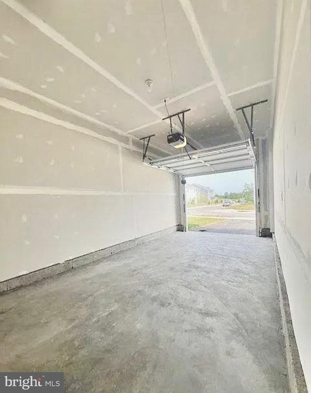 Building Photo - 121 Nootka Wy