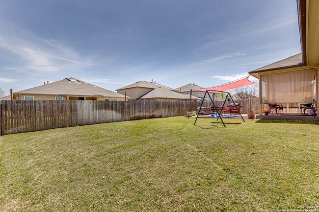 Building Photo - 8626 Pardner Ranch