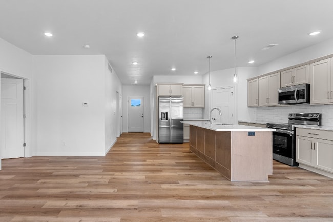 Building Photo - 2716 Saffron Pl