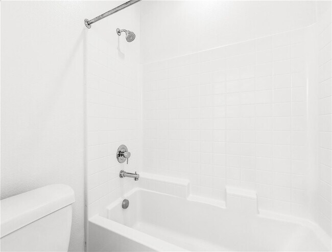 Building Photo - 706 Colorado Cir