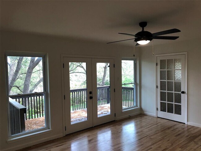 Building Photo - 809 Malabar St