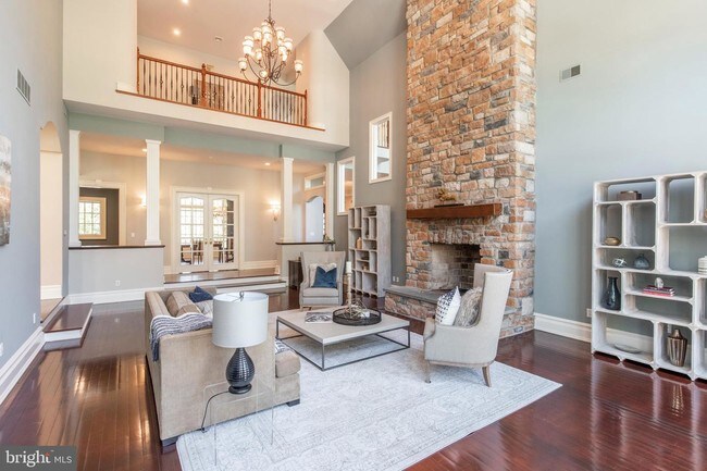 Building Photo - 2115 Pony Trail Dr