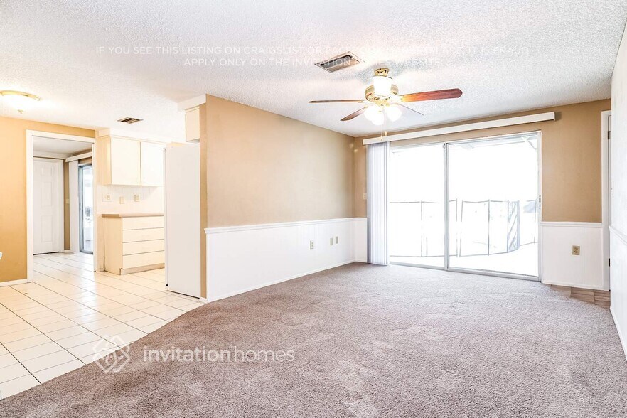 Building Photo - 12206 Meadowbrook Ln