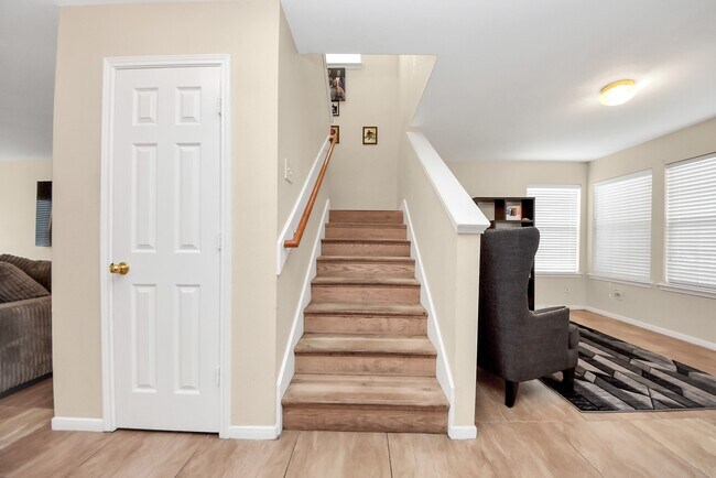 Building Photo - 20626 Sycamore Crest Ln