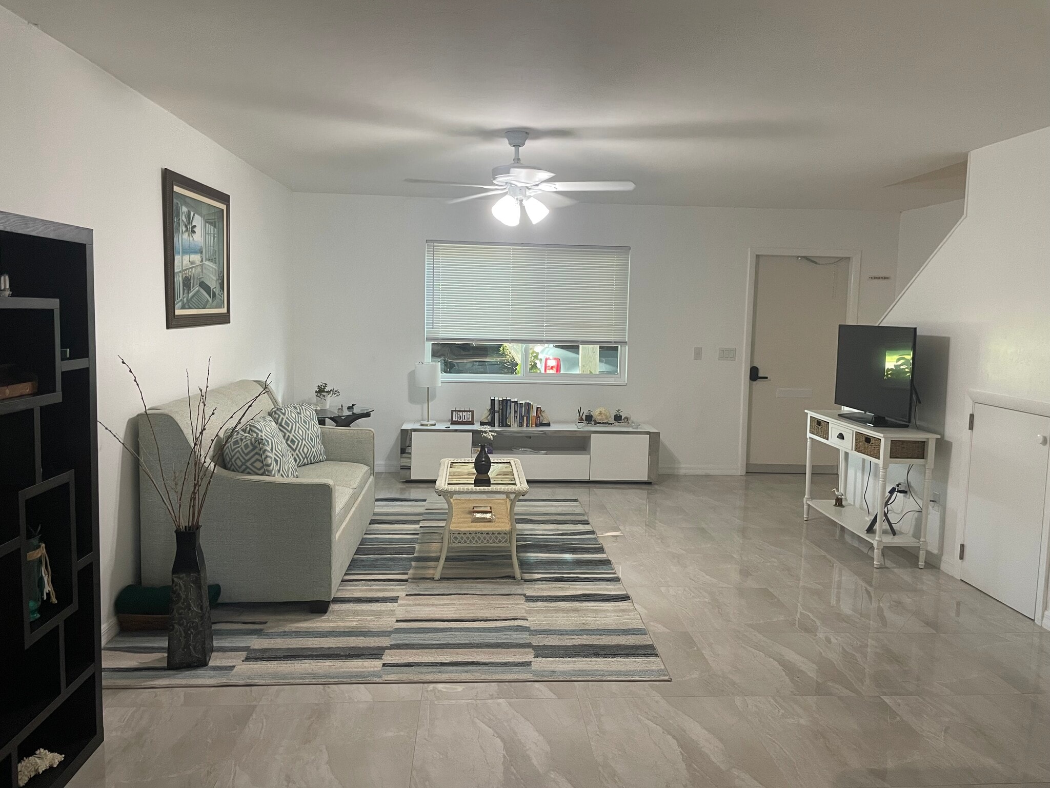 Living room - 16160 Dublin Cir