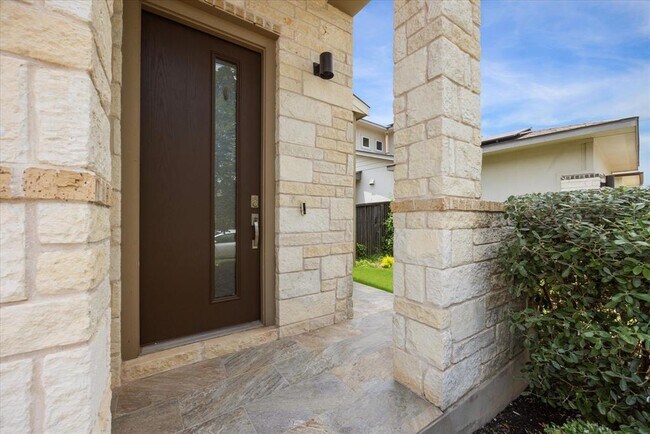Building Photo - 5412 Gooding Dr