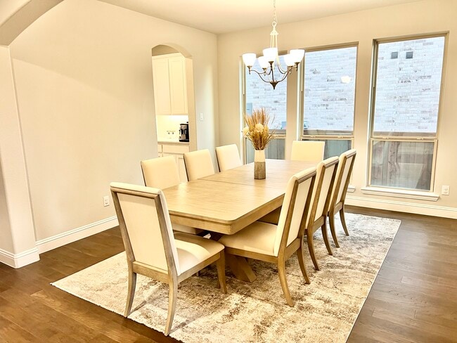 Building Photo - 980 Gentle Knoll Ln