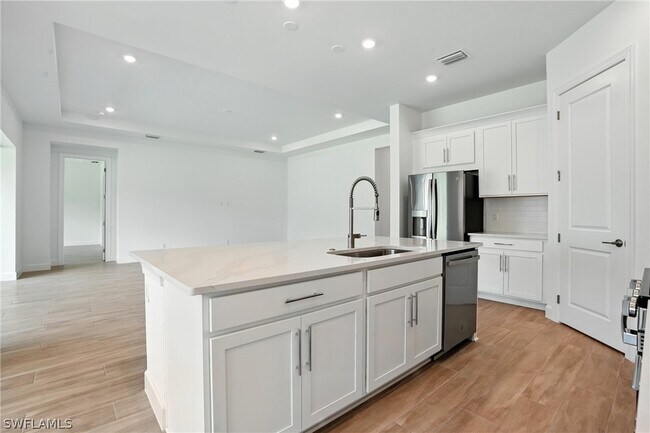 Building Photo - 18301 Terracina Dr