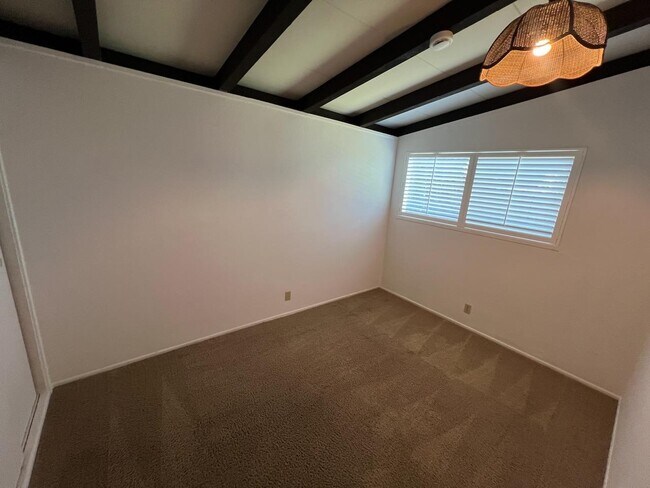 Building Photo - 1208 Tucson Ave