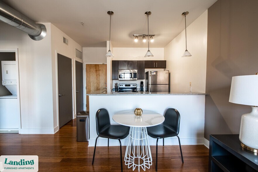 Building Photo - 1820 E Broad St