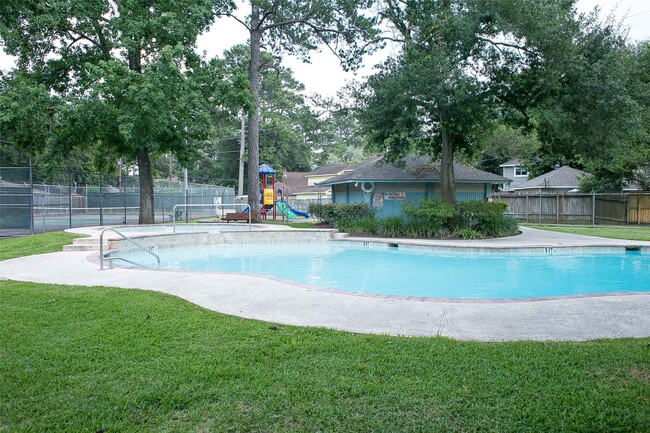 Building Photo - 12723 Ravensway Dr