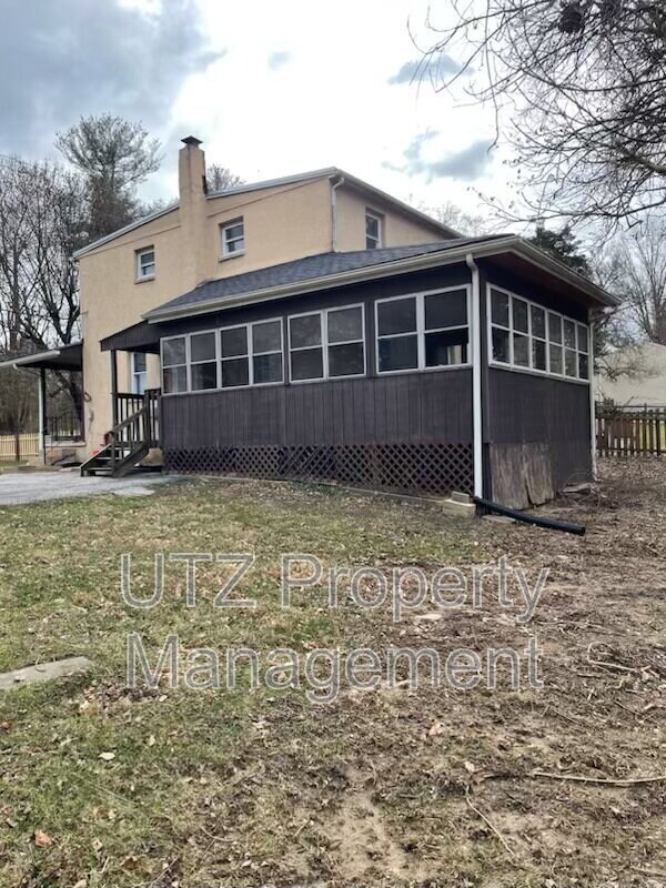 Building Photo - 2828 Cedarhurst Rd