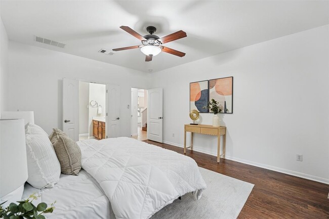 Building Photo - 4212 Pasada Ln