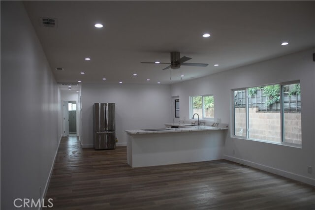 Building Photo - 620 Brittania St