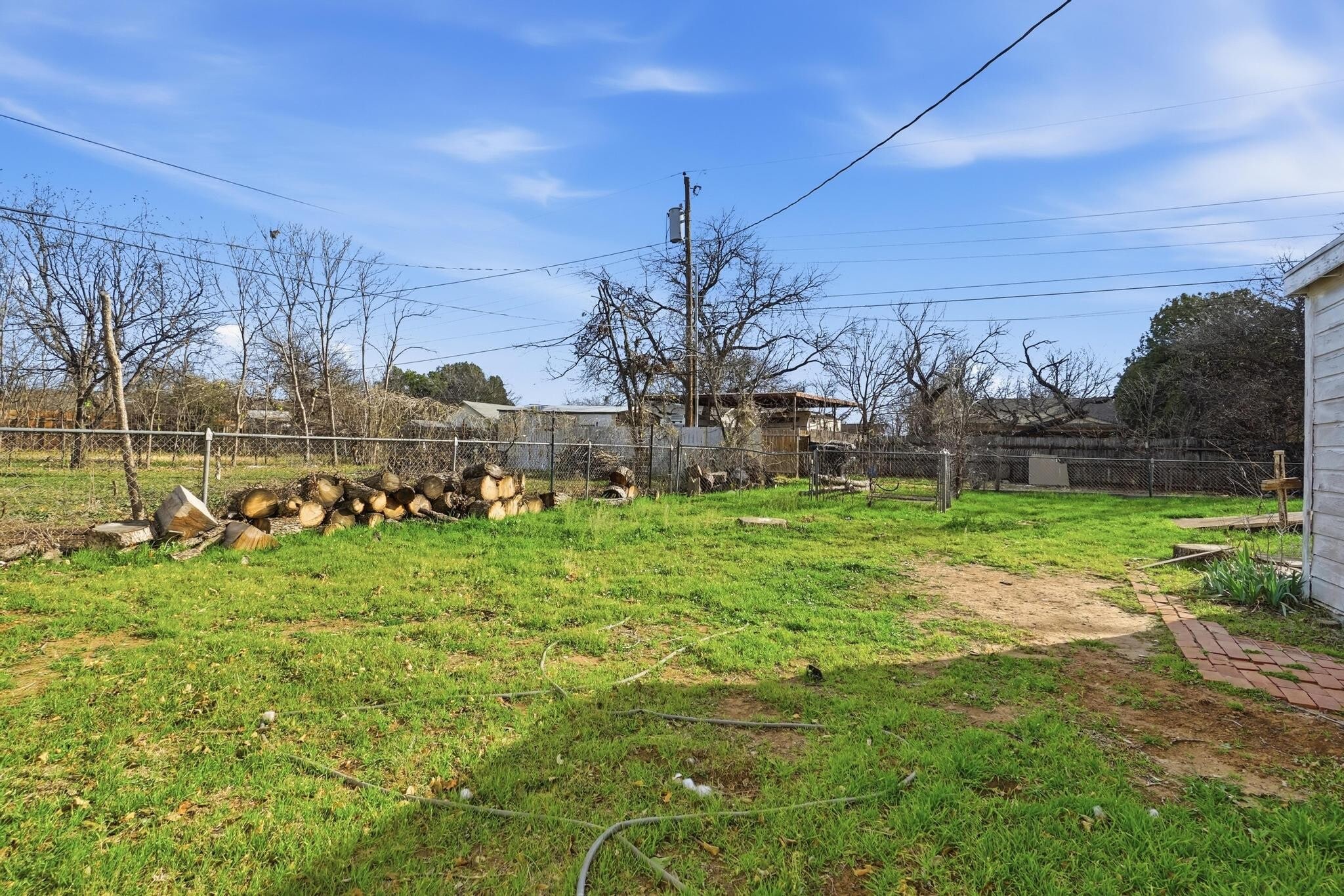 Building Photo - 2857 S 5th St